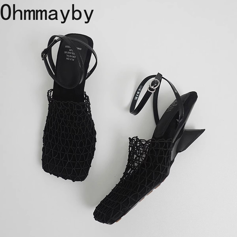 디자이너 명품 속이 빈 여성 샌들 간결한 파티 드레스  - Women'S Fashion Designer Clothes 리뷰 및 가격